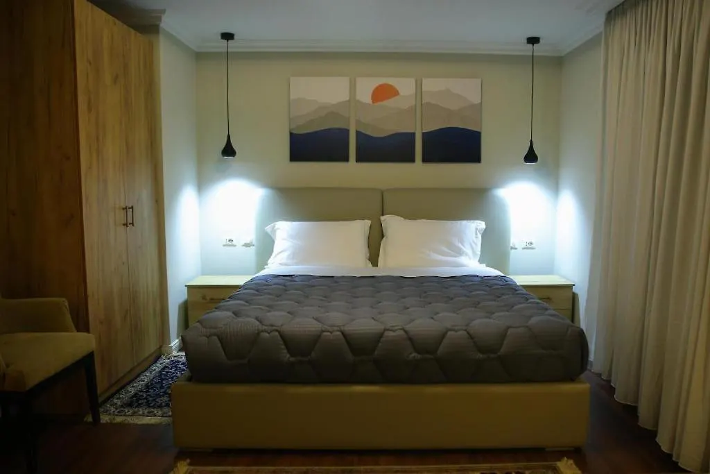 Moulin Bleu Rooms Tirana Hotell