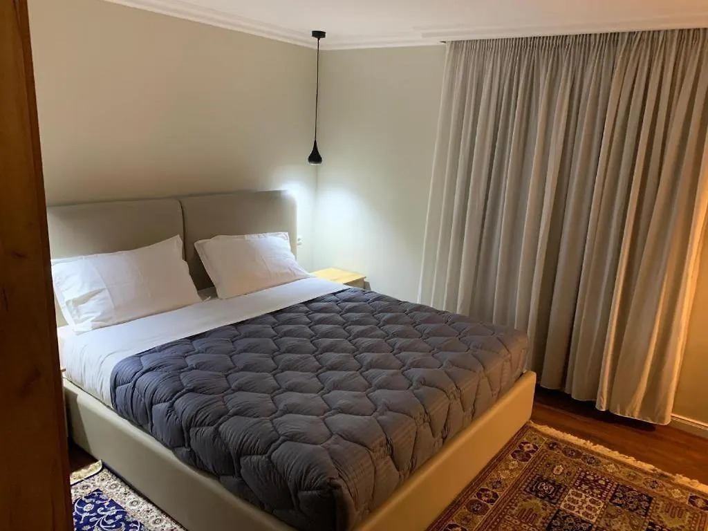 Hotell Moulin Bleu Rooms Tirana