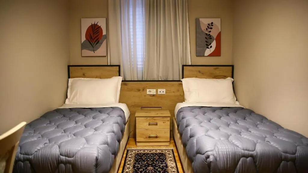 Moulin Bleu Rooms Tirana